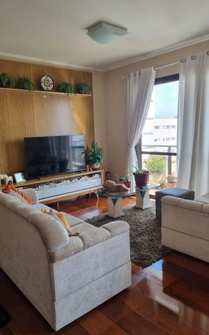 Apartamento à venda com 126m², 4 quartos e 2 vagas