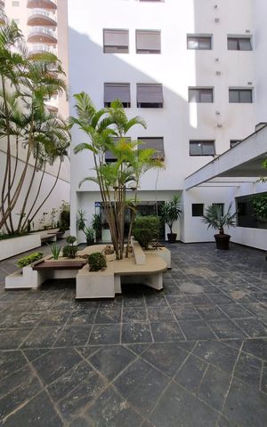 Apartamento à venda com 126m², 4 quartos e 2 vagas