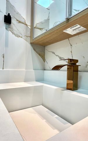 Apartamento à venda com 64m², 2 quartos e 1 vaga Apartamento à venda com 64m², 2 quartos e 1 vagaBanheiro Corredor