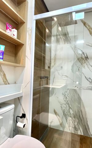 Apartamento à venda com 64m², 2 quartos e 1 vaga Apartamento à venda com 64m², 2 quartos e 1 vagaBanheiro Corredor