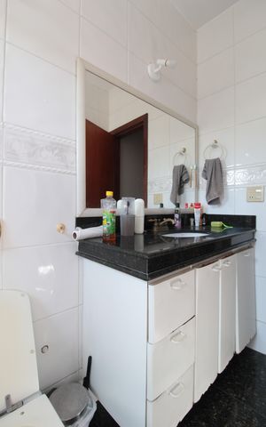 Apartamento à venda com 285m², 5 quartos e 3 vagasBanheiro Social