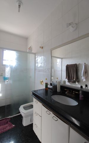 Apartamento à venda com 285m², 5 quartos e 3 vagasBanheiro Social