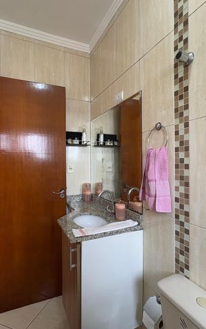 Apartamento para alugar com 51m², 2 quartos e 1 vaga Apartamento para alugar com 51m², 2 quartos e 1 vagaBanheiro da Suíte