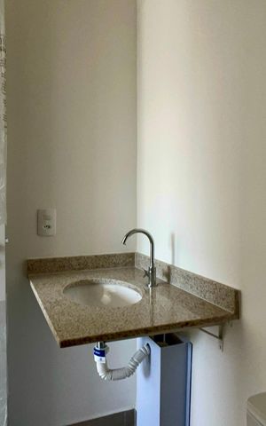 Apartamento à venda com 26m², 1 quarto e 1 vaga Apartamento à venda com 26m², 1 quarto e 1 vagaBanheiro da Suíte