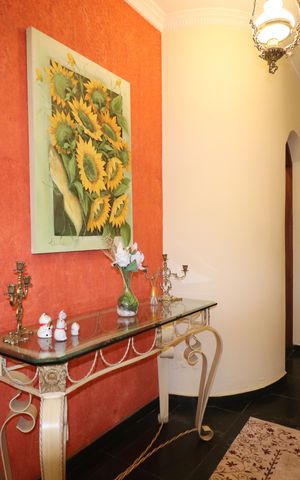 Casa à venda com 232m², 3 quartos e 4 vagasHall de entrada