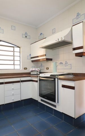 Casa à venda com 232m², 3 quartos e 4 vagasCozinha
