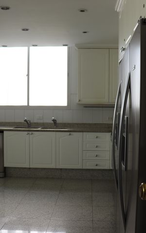 Apartamento à venda com 542m², 5 quartos e 4 vagasCozinha