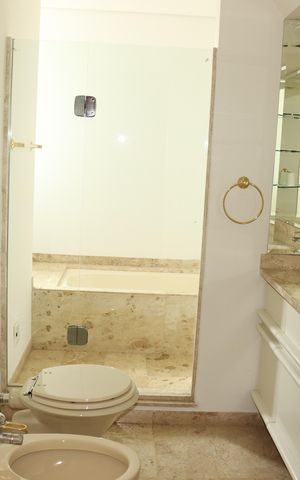 Apartamento à venda com 542m², 5 quartos e 4 vagasBanheiro