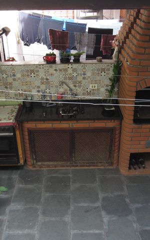 Casa à venda com 175m², 3 quartos e 2 vagasÁrea Externa