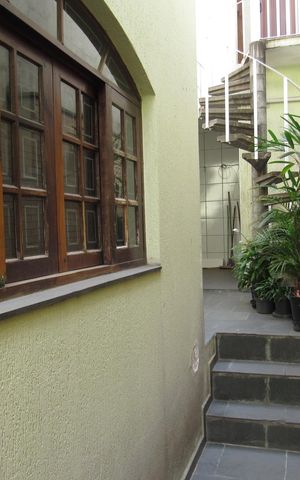 Casa à venda com 175m², 3 quartos e 2 vagasÁrea Externa
