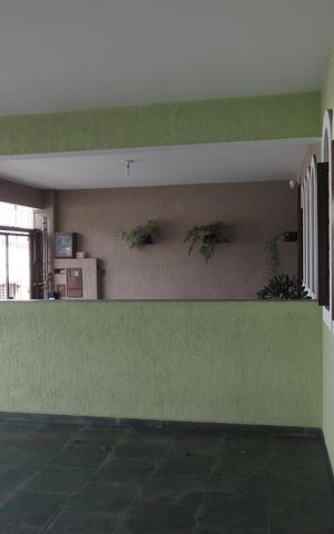 Casa à venda com 175m², 3 quartos e 2 vagasGaragem