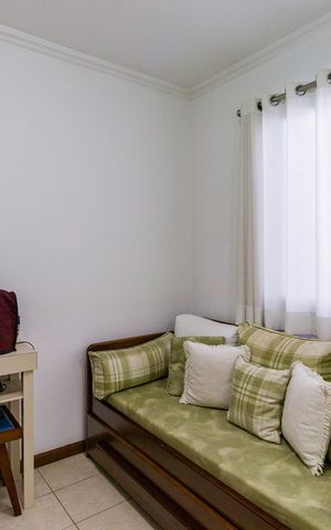 Casa de condomínio à venda com 111m², 3 quartos e 2 vagas Casa de condomínio à venda com 111m², 3 quartos e 2 vagasSala de TV