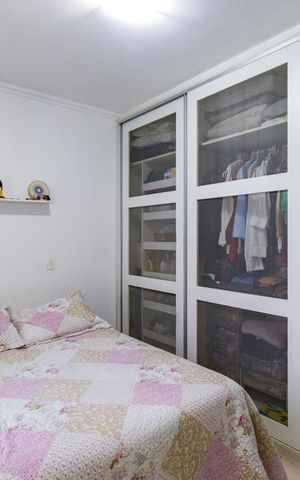 Casa de condomínio à venda com 111m², 3 quartos e 2 vagas Casa de condomínio à venda com 111m², 3 quartos e 2 vagasQuarto