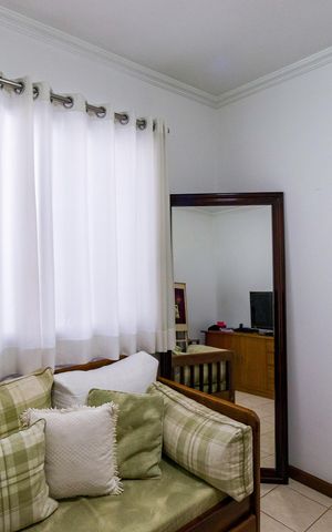 Casa de condomínio à venda com 111m², 3 quartos e 2 vagas Casa de condomínio à venda com 111m², 3 quartos e 2 vagasSala de TV