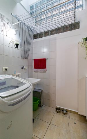 Casa de condomínio à venda com 111m², 3 quartos e 2 vagas Casa de condomínio à venda com 111m², 3 quartos e 2 vagasÁrea de Serviço
