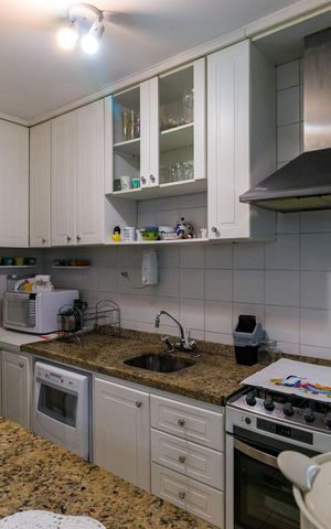 Casa de condomínio à venda com 111m², 3 quartos e 2 vagas Casa de condomínio à venda com 111m², 3 quartos e 2 vagasCozinha