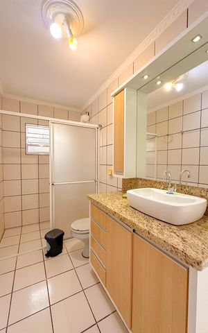 Apartamento para alugar com 130m², 3 quartos e 2 vagasBanheiro da Suíte