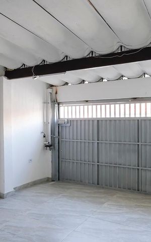 Casa à venda com 160m², 3 quartos e 2 vagasGaragem