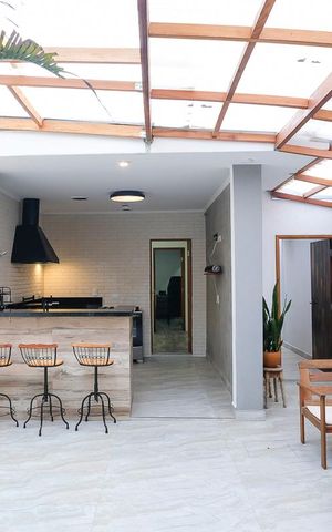 Casa à venda com 160m², 3 quartos e 2 vagasQuintal