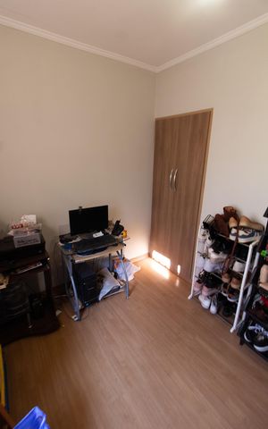 Casa à venda com 315m², 4 quartos e 4 vagas Casa à venda com 315m², 4 quartos e 4 vagasQuarto 2