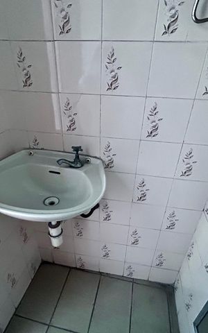Casa para alugar com 316m², 3 quartos e 2 vagas Casa para alugar com 316m², 3 quartos e 2 vagasLavabo 1