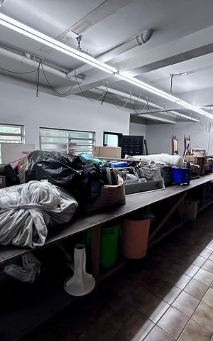 Casa para alugar com 316m², 3 quartos e 2 vagas Casa para alugar com 316m², 3 quartos e 2 vagasÁrea comum - Salão