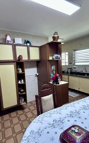 Casa para alugar com 316m², 3 quartos e 2 vagas Casa para alugar com 316m², 3 quartos e 2 vagasCozinha