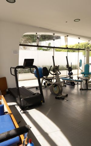 Apartamento à venda com 476m², 4 quartos e 5 vagasÁrea comum - Academia