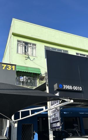 Apartamento para alugar com 100m², 2 quartos e sem vagaFachada + Placa