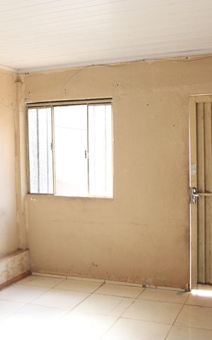 Casa para alugar com 40m², 2 quartos e sem vagaSala
