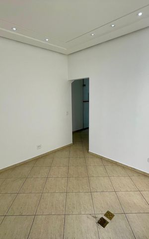 Casa à venda com 380m², 4 quartos e 4 vagas Casa à venda com 380m², 4 quartos e 4 vagasSala de Jantar