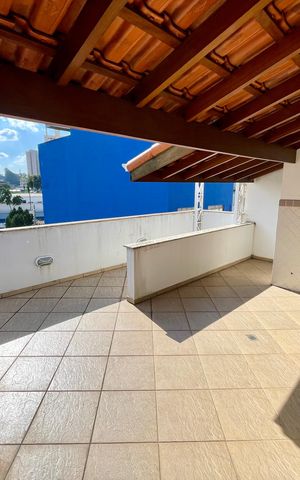 Casa à venda com 380m², 4 quartos e 4 vagas Casa à venda com 380m², 4 quartos e 4 vagasQuintal