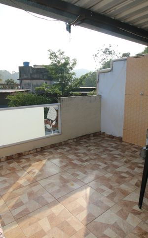 Casa de condomínio à venda com 146m², 2 quartos e 1 vagaTerraço