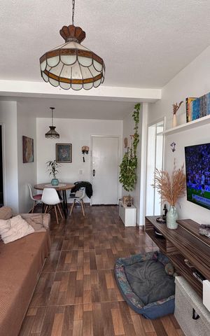 Apartamento à venda com 56m², 2 quartos e 1 vaga Apartamento à venda com 56m², 2 quartos e 1 vagaSala