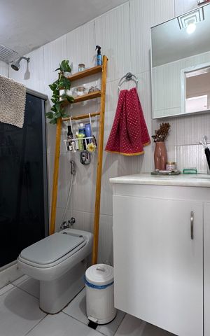 Apartamento à venda com 56m², 2 quartos e 1 vaga Apartamento à venda com 56m², 2 quartos e 1 vagaBanheiro Social