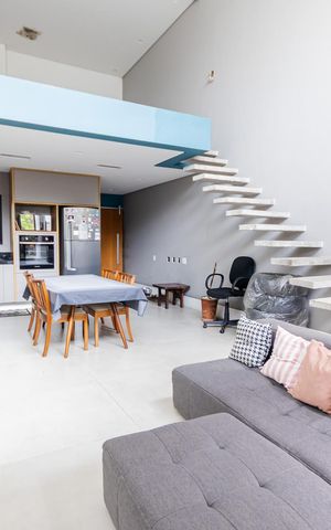 Casa à venda com 143m², 1 quarto e 2 vagas Casa à venda com 143m², 1 quarto e 2 vagasSala/Cozinha