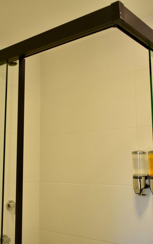 Studio à venda com 27m², 0 quarto e sem vaga Studio à venda com 27m², 0 quarto e sem vagaBanheiro Social