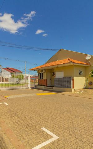Casa de condomínio à venda com 92m², 3 quartos e 3 vagas Casa de condomínio à venda com 92m², 3 quartos e 3 vagasÁrea comum
