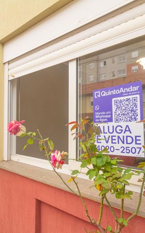 Casa de condomínio à venda com 92m², 3 quartos e 3 vagas Casa de condomínio à venda com 92m², 3 quartos e 3 vagasPlaca