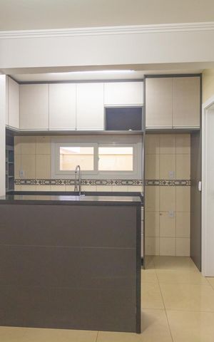 Casa de condomínio à venda com 92m², 3 quartos e 3 vagas Casa de condomínio à venda com 92m², 3 quartos e 3 vagasCozinha