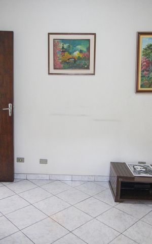 Casa à venda com 370m², 2 quartos e 2 vagasQuarto 2