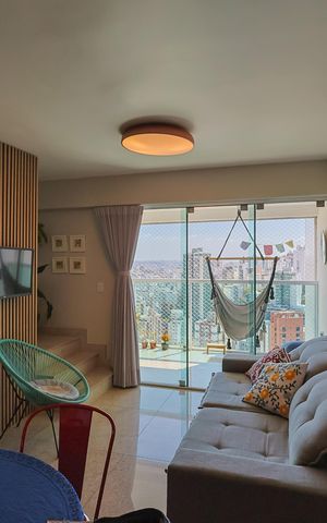 Apartamento à venda com 225m², 4 quartos e 3 vagas Apartamento à venda com 225m², 4 quartos e 3 vagasSala