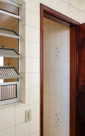 Casa para alugar com 70m², 2 quartos e 1 vagaÁrea de serviço