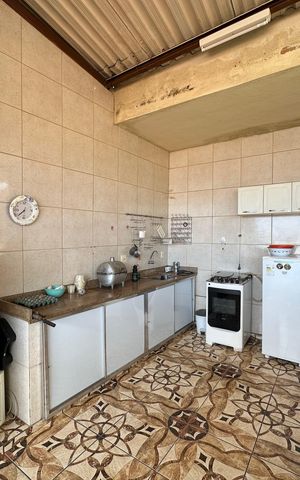 Casa à venda com 180m², 2 quartos e 2 vagas