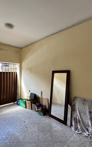Casa à venda com 180m², 2 quartos e 2 vagas