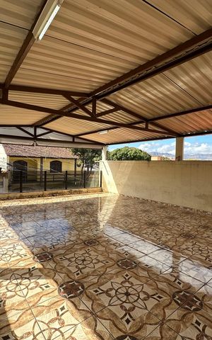 Casa à venda com 180m², 2 quartos e 2 vagas