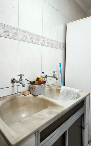 Casa à venda com 370m², 3 quartos e 4 vagas Casa à venda com 370m², 3 quartos e 4 vagasÁrea de Serviço