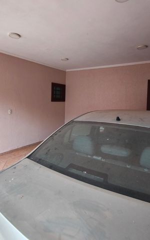 Casa à venda com 370m², 3 quartos e 4 vagas Casa à venda com 370m², 3 quartos e 4 vagasGaragem