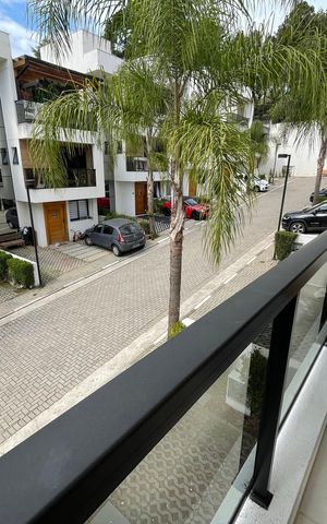 Casa de condomínio para alugar com 148m², 3 quartos e 2 vagas Casa de condomínio para alugar com 148m², 3 quartos e 2 vagasVaranda
