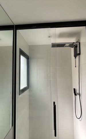 Casa de condomínio para alugar com 148m², 3 quartos e 2 vagas Casa de condomínio para alugar com 148m², 3 quartos e 2 vagasBanheiro da Suíte 3